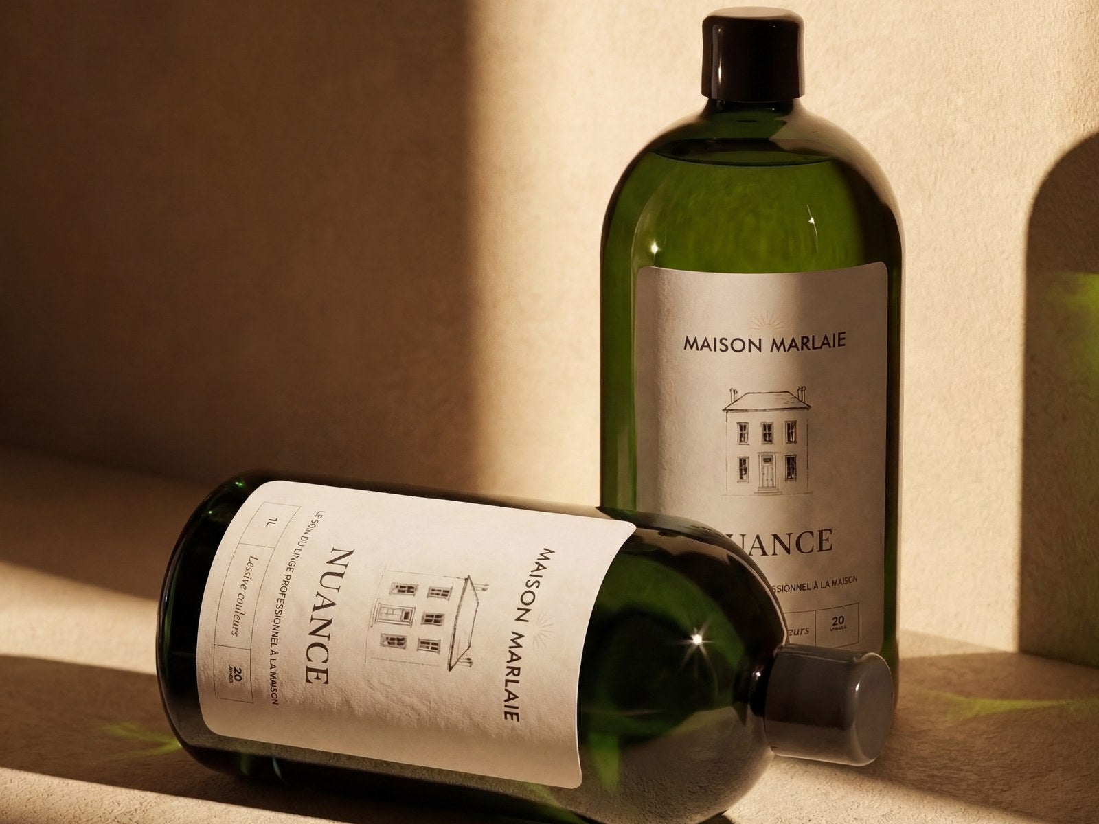 Lessive liquide ou en poudre : que choisir pour son linge délicat